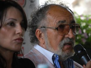 Ce-ți propui, să îi îndelegi pe toți cu focul?