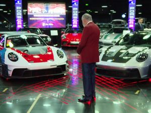 Cine a primit întreaga colecție de mașini?