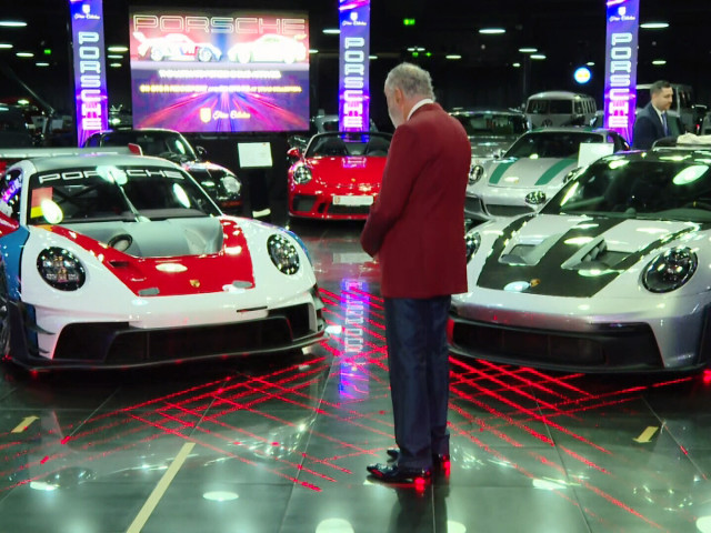 cui i-a cedat întreaga colecție de mașini!