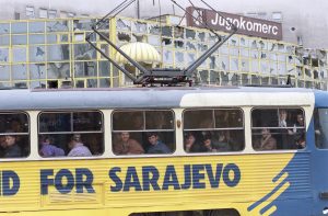 După 30 de ani, Italia investighează „turiștii-lunetiști” care au plătit să împuște în asediul Sarajevo