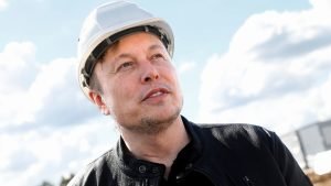 Musk ar putea să afunde Tesla din cauza bonusului uriaș; greșelile investitorilor și factorii cheie