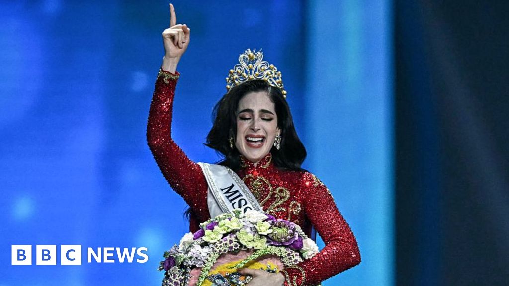 Mexico's Fatima Bosch, who walked out on organisers, wins pageant