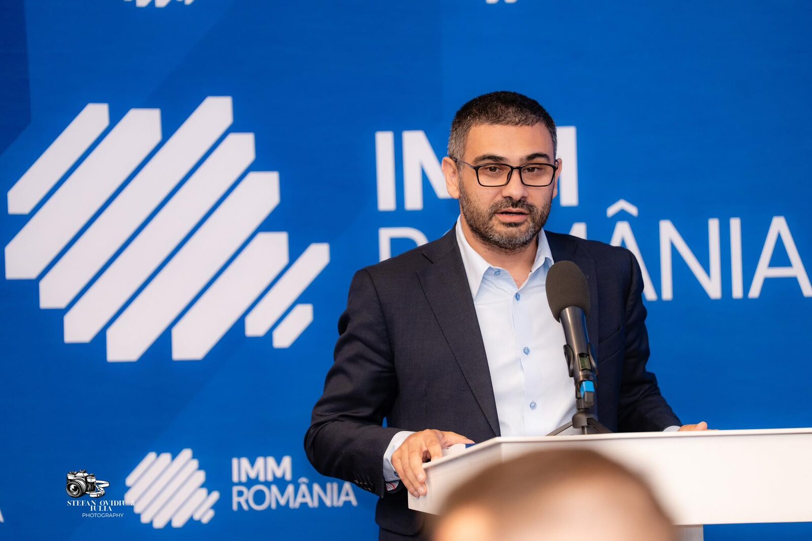 Florin Manole: Președinții și vicepreședinții ANRE și ASF, împreună cu parlamentarii – excluși de la interdicția cumularii pensie‑salariu; restricția nu se va aplica în domeniile sănătății și educației
