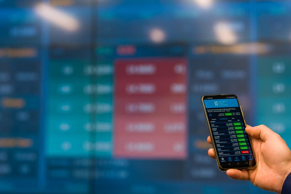 Bursă. Hidroelectrica: producţia şi veniturile scad în nouă luni din 2025, dar profitul rămâne peste bugetul rectificat