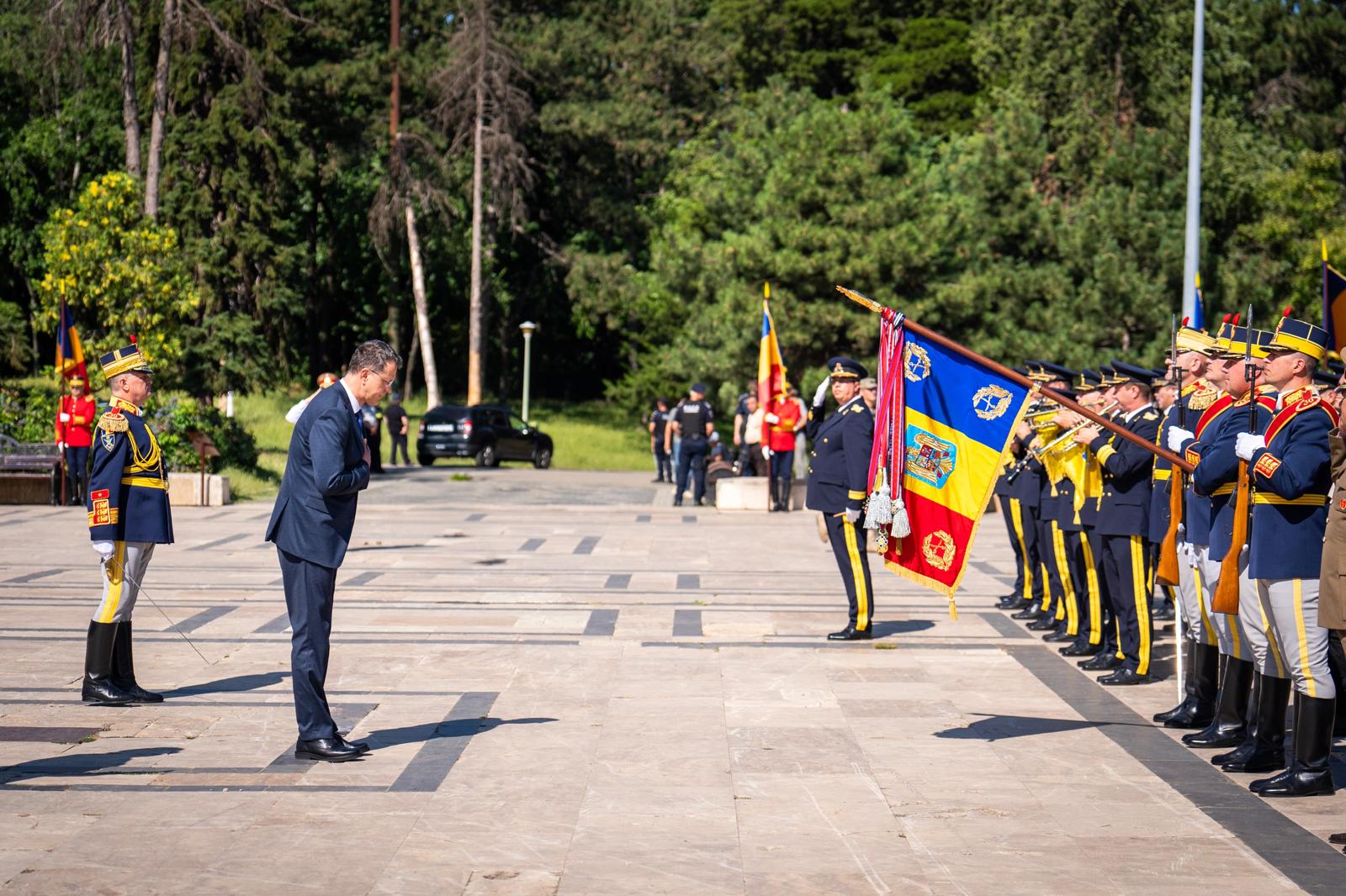 Ionuț Moșteanu a comunicat că și-a înmânat demisia.