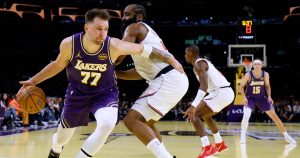 Luka Doncic înscrie 43 puncte, Lakers înving Clippers în Cupa NBA