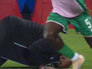 Meci uluitor: la final erau dușmani 2-4, dar desfășurarea din ultimele secunde a devenit legendară