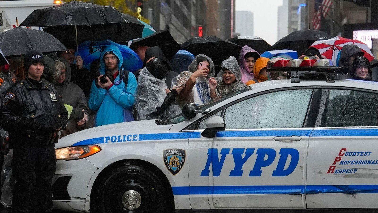 Parada Macy’s de Ziua Recunoștinței 2025: NYPD emite avertisment fără amenințări specifice