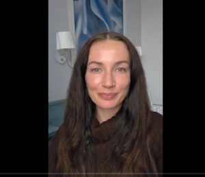 Paula Hriscu blochează Realitatea TV: nu mai poate difuza piesa ei, legată de suveranism