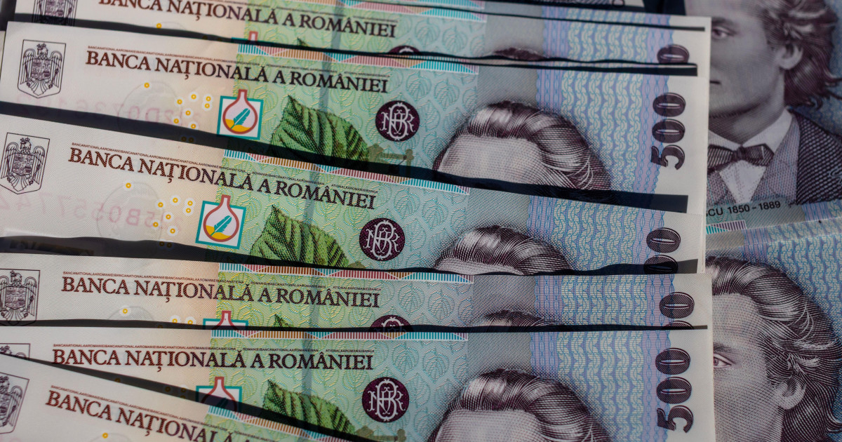 CURS BNR: Aurul explodează, euro și dolarul rămân aproape de nivelul anterior