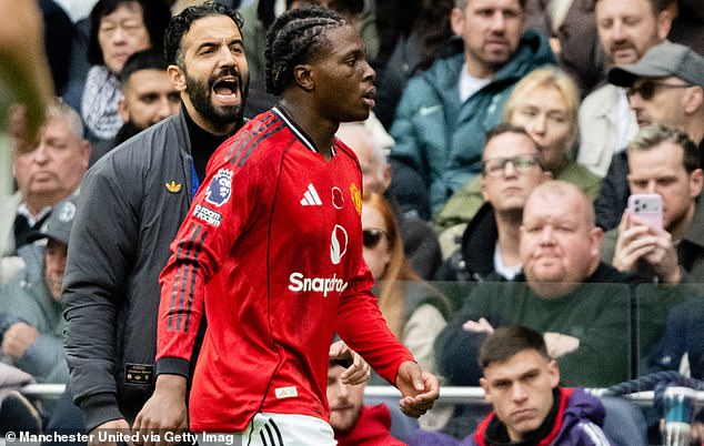 Patrick Dorgu looks anxious every time he touches the ball, according to Ruben Amorim (left)