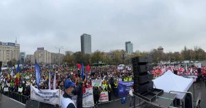 Sindicatii BNS protestează împotriva austerității și marchează marș spre Parlament