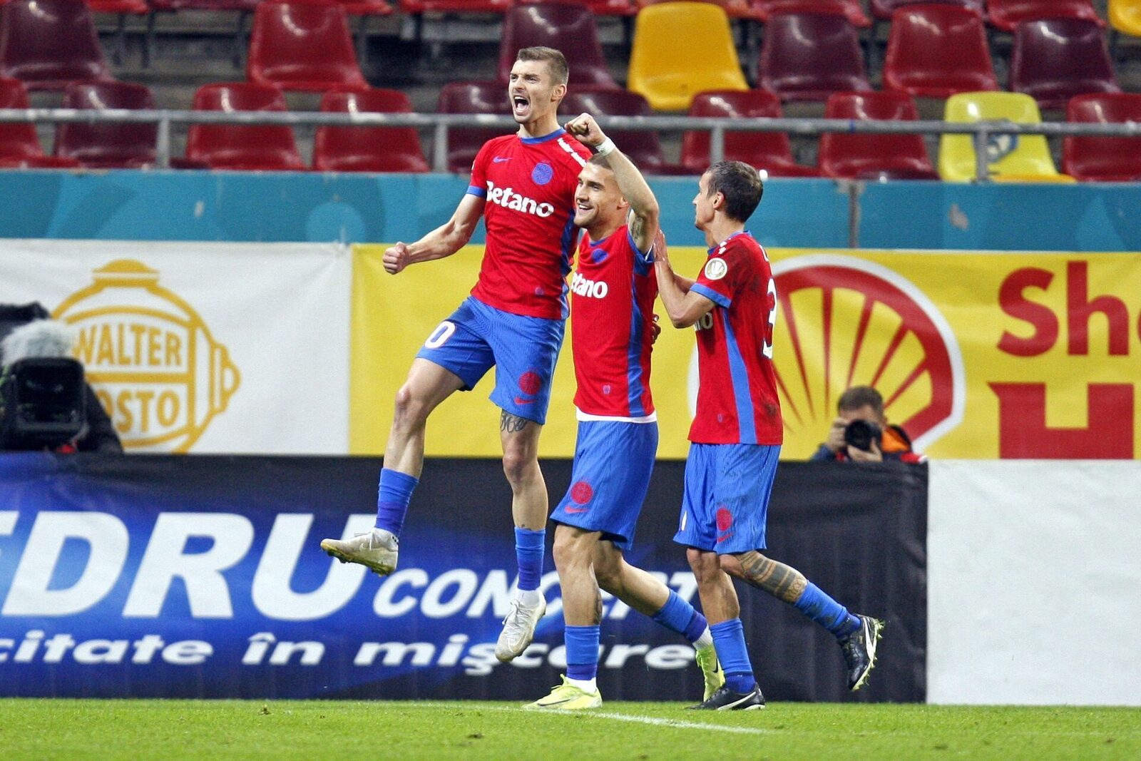 Superliga – Protagoniștii etapei a 14‑a – Știri