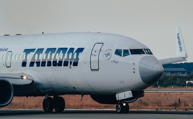 TAROM cere ajutor pentru o nouă tranșă de bani de la Guvern, altfel restructurarea poate eșua