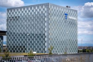 Telefonica, compania spaniolă ce vizează Digi, înregistrează cea mai mare scădere bursieră din istorie