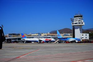 Confuzie la aeroportul din Tenerife din pricina noii metode de control al pașapoartelor