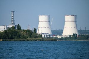 Un stat vecin României vizează dublarea producției nucleare pentru a elimina combustibilii fosili