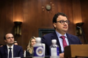 CEO al unei firme de top: îl neliniștește că puținii vor controla viitorul AI, cu impact rapid