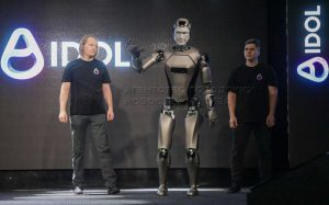 Rusia dezvăluie „robotul viitorului” pe ritmul lui Rocky, dar se prăbușește spectaculos