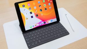 Ghid pentru utilizarea aplicației Fișiere pe iPad: organizare, acces NAS/SMB și manipulare arhive