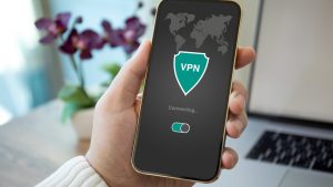 Este VPN-ul indispensabil pe mobil? Pro și contra detaliate