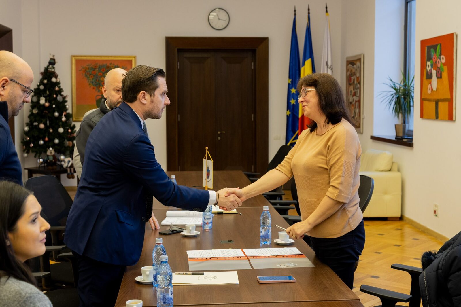 Primarul Bujduveanu asigură siguranța blocului din Rahova și redă locuitorilor încrederea