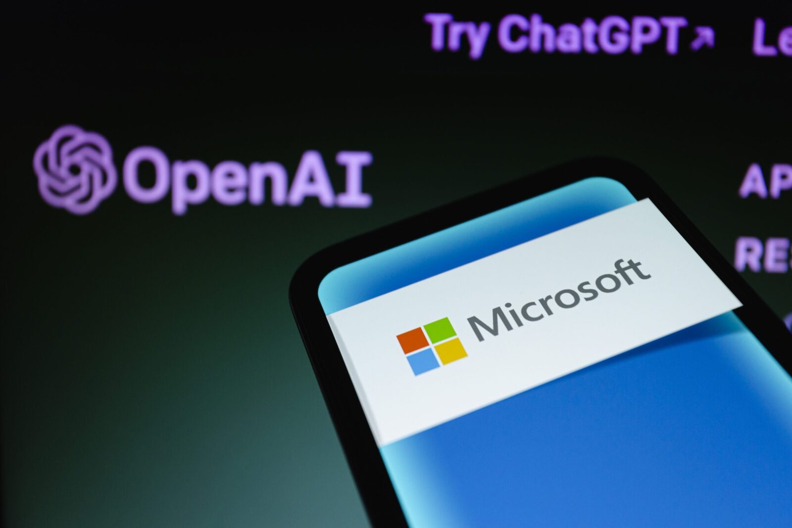 Microsoft declară investiții masive în IA, vizând în special India
