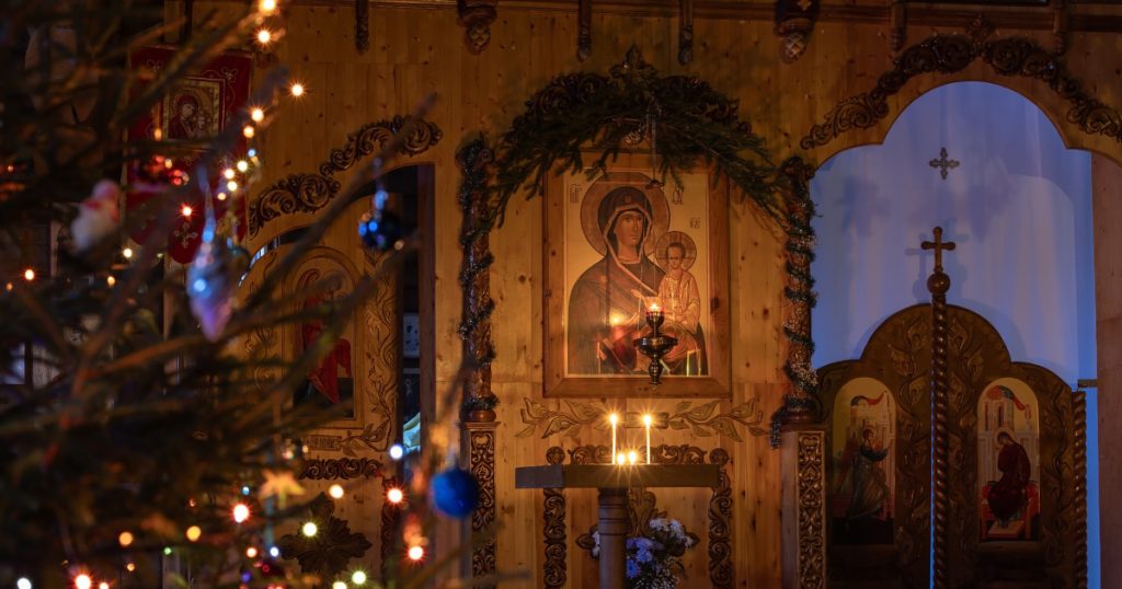 A doua zi de Crăciun 2025: Cele mai importante tradiții românești. Preotul explică ce obiceiuri trebuie evitate pe 26 decembrie