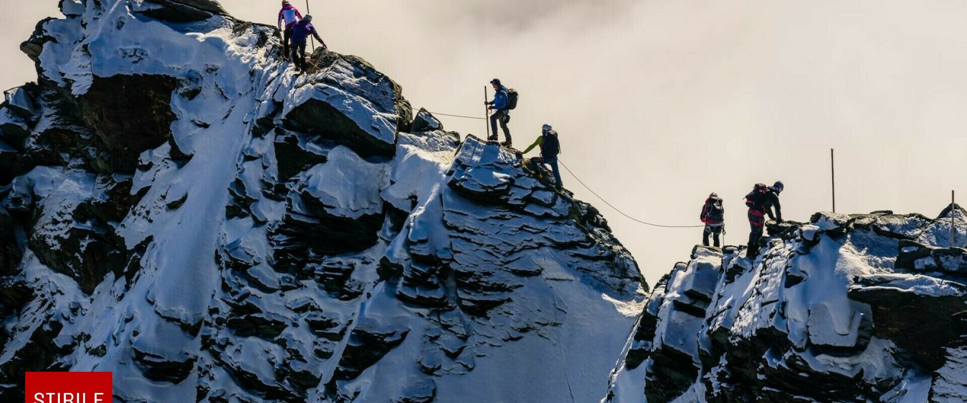 Un bărbat este acuzat de omor din culpă după ce și-a lăsat partenera în frig pe cel mai înalt munte al Austriei