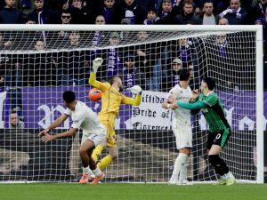 Au triumfat în 5 partide europene, dar eșuează în campionat și ocupă ultima poziție.