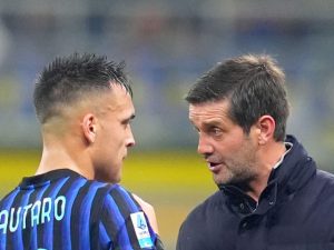 Băieții mă ironizează și-mi dezvăluie lucruri, iar Lautaro s-a implicat