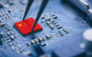 China ridică în secret un prototip EUV pentru a prelua supremația cipurilor AI