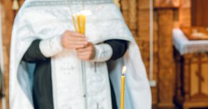 Crăciunul 2025: obiceiuri de Ajun și recomandările preotului pentru ultima zi de post