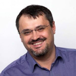 Cristian Ghinea solicită lui Ilie Bolojan demiterea lui Cătălin Predoiu de la funcţia de ministru al Justiţiei.