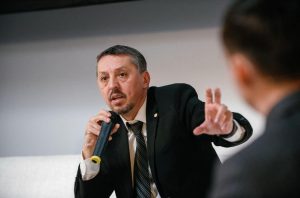 <p><strong>Daniel David a cerut premierului să accepte demisia lui din funcţia de ministru al Educaţiei şi Cercetării, depunând-o la cabinetul premierului</strong></p>