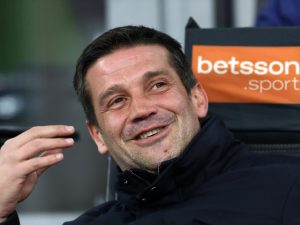 După numirea în funcție, Cristi Chivu părăsește Italia pentru o șansă importantă