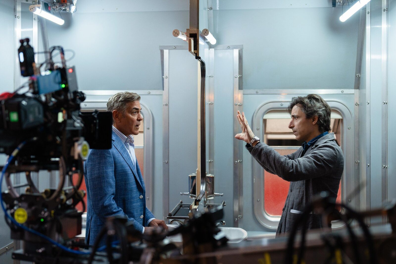 Filmului la care George Clooney a spus „da” a ajuns pe Netflix, ridicând un mister