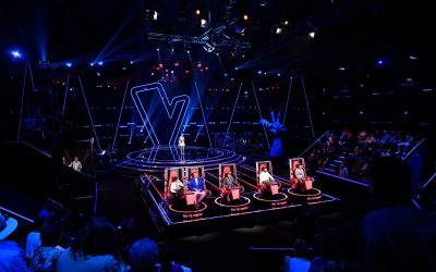 Finala Vocea României 2025, live acum la Pro TV. Patru concurente luptă pentru trofeu / Ce artistă internațională este invitată