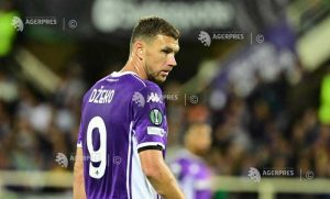 Genoa vizează atacantul Edin Dzeko de la Fiorentina