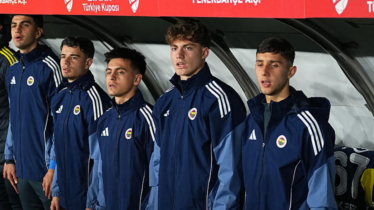 Fenerbahçe'de Haydar Karataş ile Alaettin Ekici derbide oynadı!