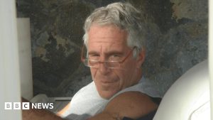 Live: Mii de dosare Epstein, mult așteptate, publicate de justiția SUA