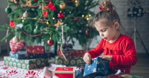 Moș Nicolae se apropie: se pregătesc ghețele și se explică rolul nuielușei în folclor