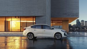 Noul Logan de la Dacia intră în comenzi în România: prețul mașinii lider pe piață