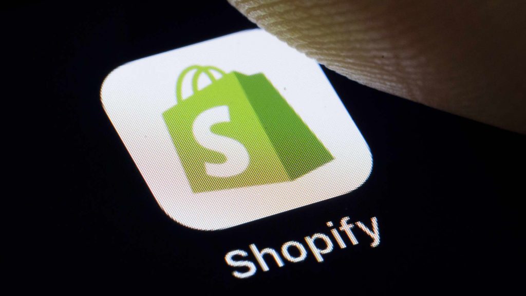 Shopping platform goes down during Cyber Monday