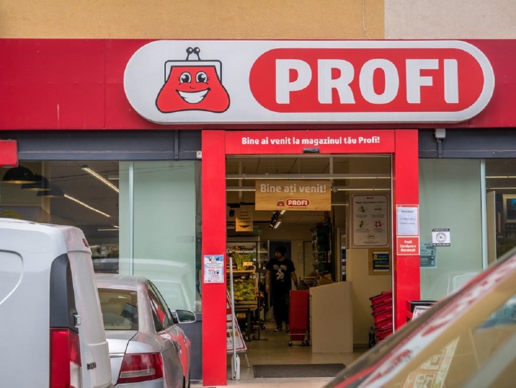 Program Profi de Anul Nou 2026. Când e deschis la Profi pe 31 decembrie, 1 şi 2 ianuarie