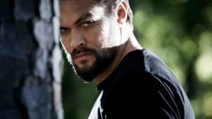 Seria „The Red Road” cu Jason Momoa revine pe Netflix după șase ani de întrerupere.
