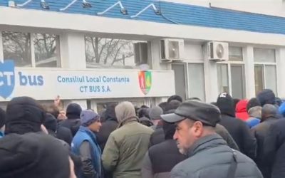 Protest spontan la Constanța: autobuzele CT Bus n-au ieșit pe traseu marți dimineața. Ce reclamă șoferii