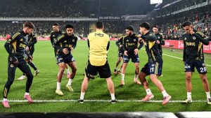 Tedesco surprinde: un jucător de 16 ani inclus în echipa pentru derby