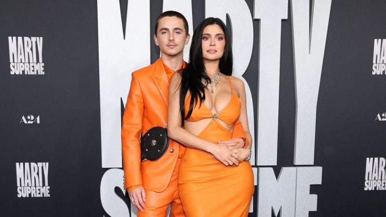 Timothée Chalamet și Kylie Jenner fac o promovare impecabilă a filmului