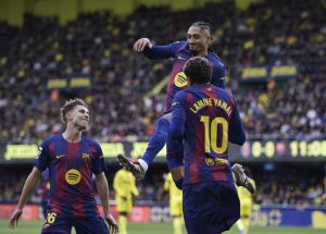 VIDEO: Barcelona domină pe Villarreal cu 2‑0, goluri marcate de Raphinha și Lamine Yamal